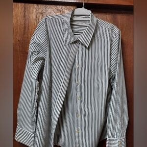 Old Navy  Woman's Blouse